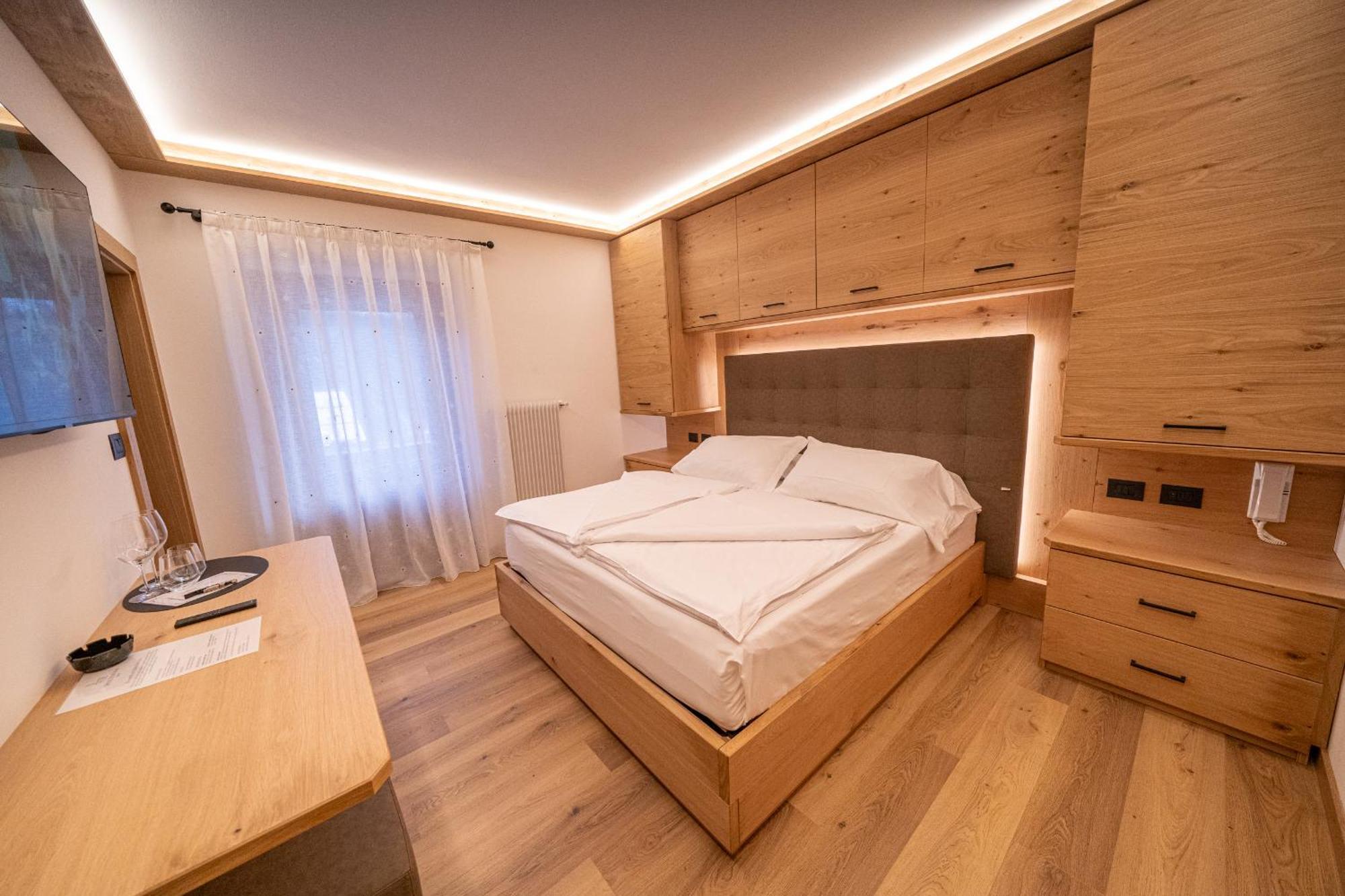 Hotel Fontana Sappada Luaran gambar